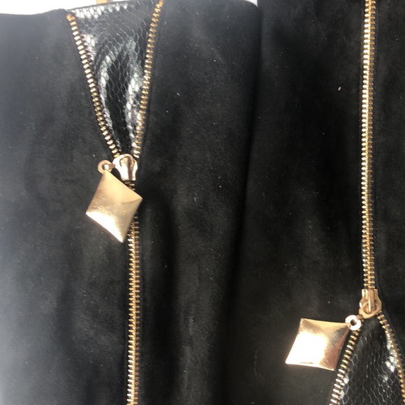 Italian Stunning suede boots Italy made, Kiss Kiss - Picture 2 of 4